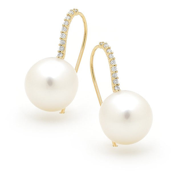 Fresh water pearls.  Pearl & Diamond Claw Set Pearl Earring in 9ct Yellow Gold